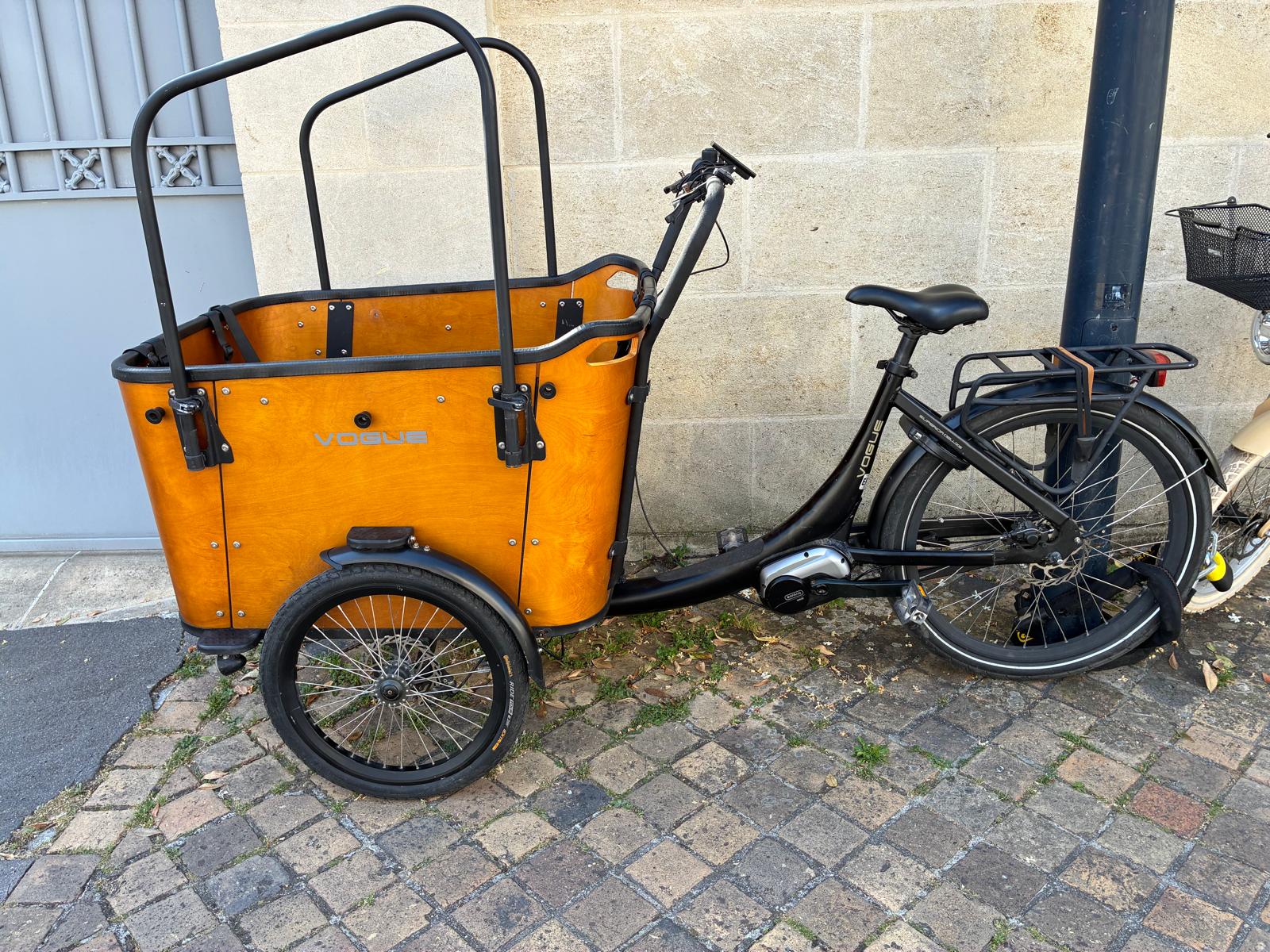 Vélo cargo après réparation